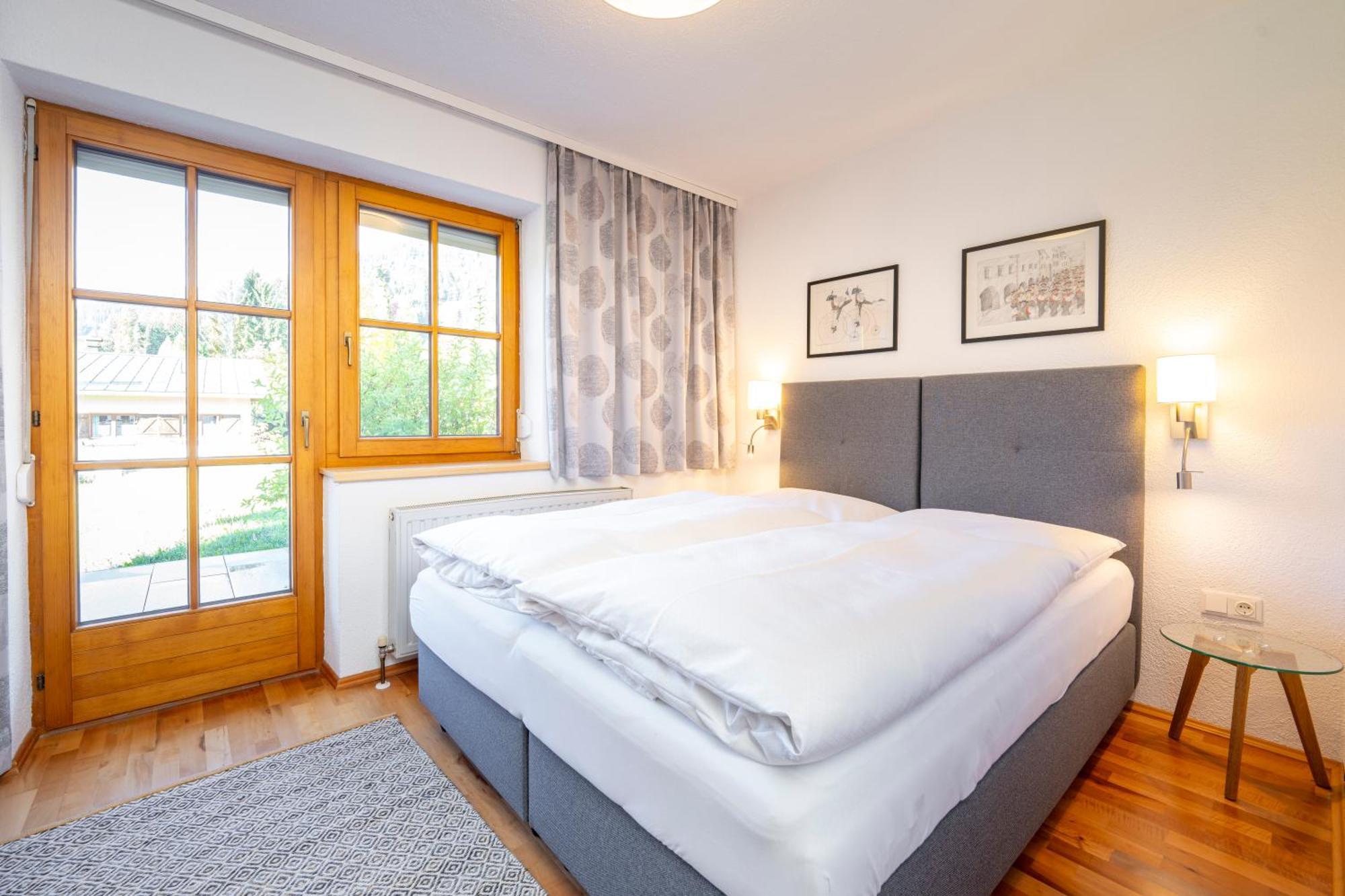 Haus Christaldo Bed & Breakfast Sankt Anton am Arlberg Dış mekan fotoğraf